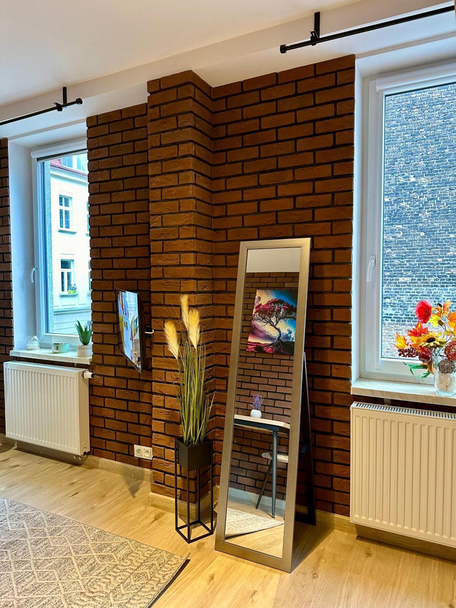 Apartamenty 1 Maja 94 Kattowitz Exterior foto