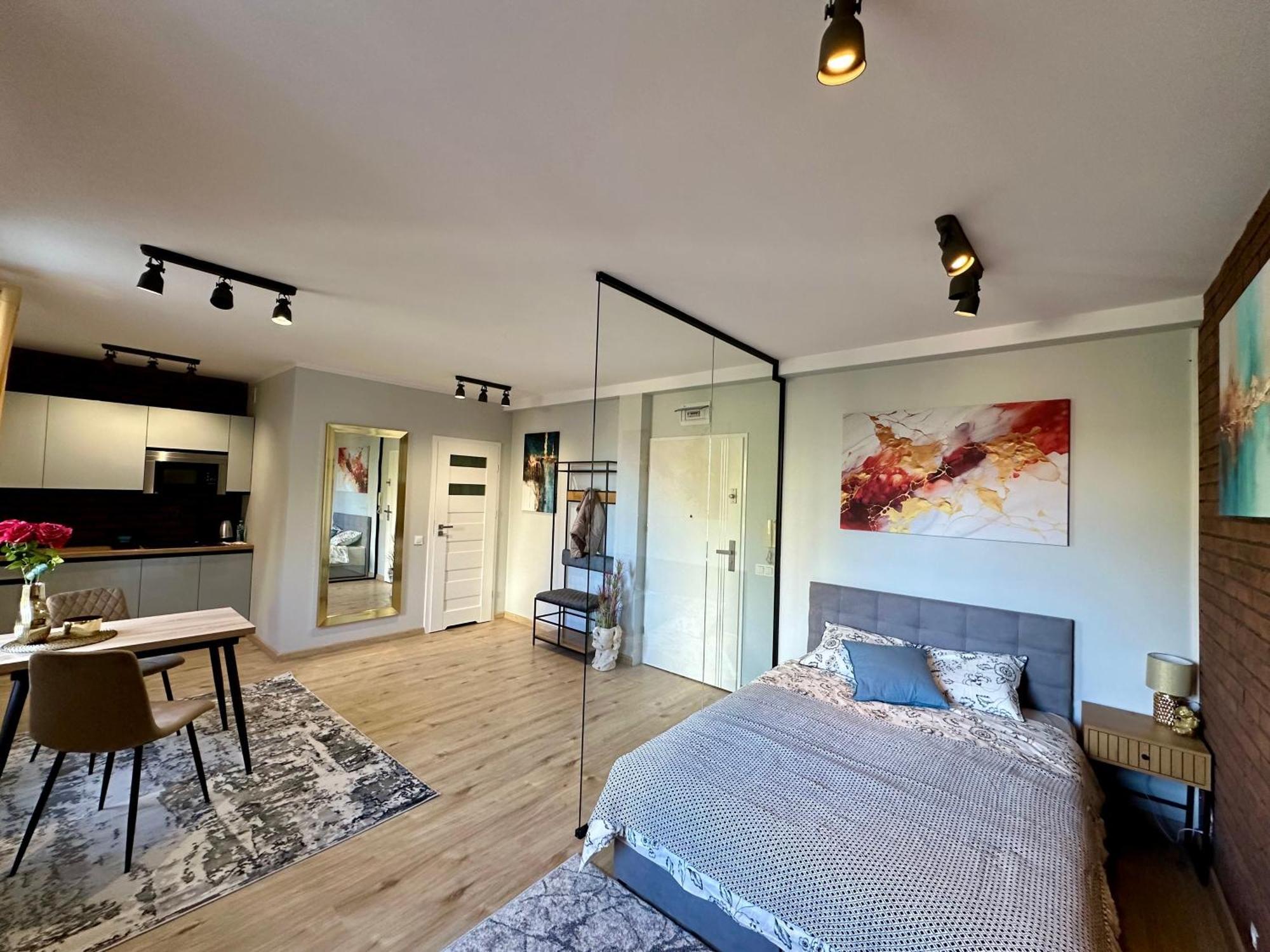 Apartamenty 1 Maja 94 Kattowitz Exterior foto