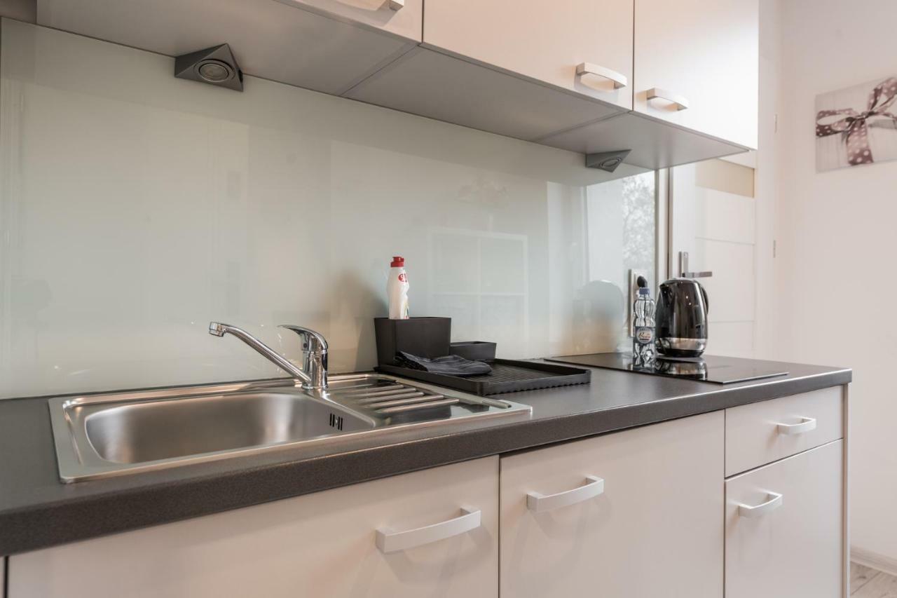 Apartamenty 1 Maja 94 Kattowitz Exterior foto